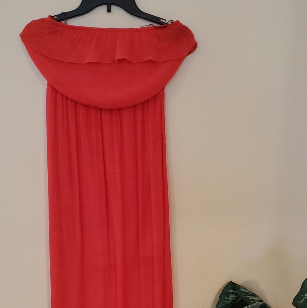 GOOD CONDITION! OFF THE SHOULDER MAXI DRESS